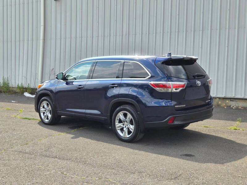 2015 Toyota Highlander Limited Platinum