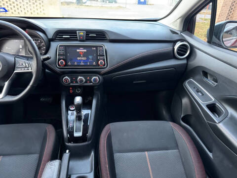 2021 Nissan Versa SR