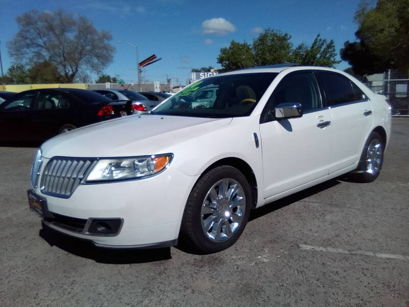 2010 Lincoln MKZ for sale at Larry's Auto Sales Inc. in Fresno CA