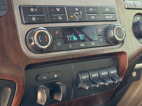 2011 Ford F-350 Super Duty Lariat