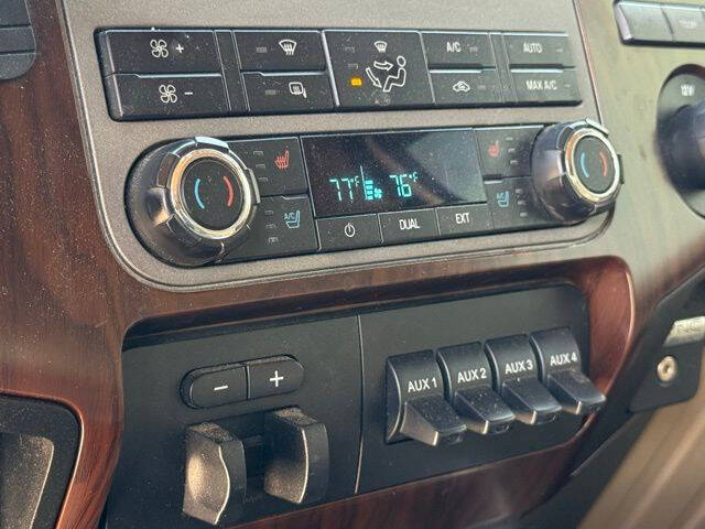 2011 Ford F-350 Super Duty Lariat