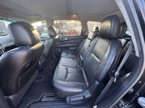 2014 Nissan Pathfinder SL