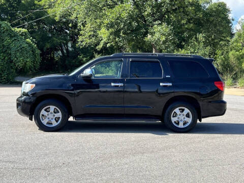 2013 Toyota Sequoia SR5