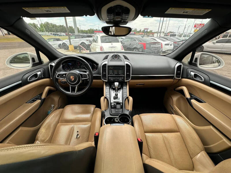 2016 Porsche Cayenne