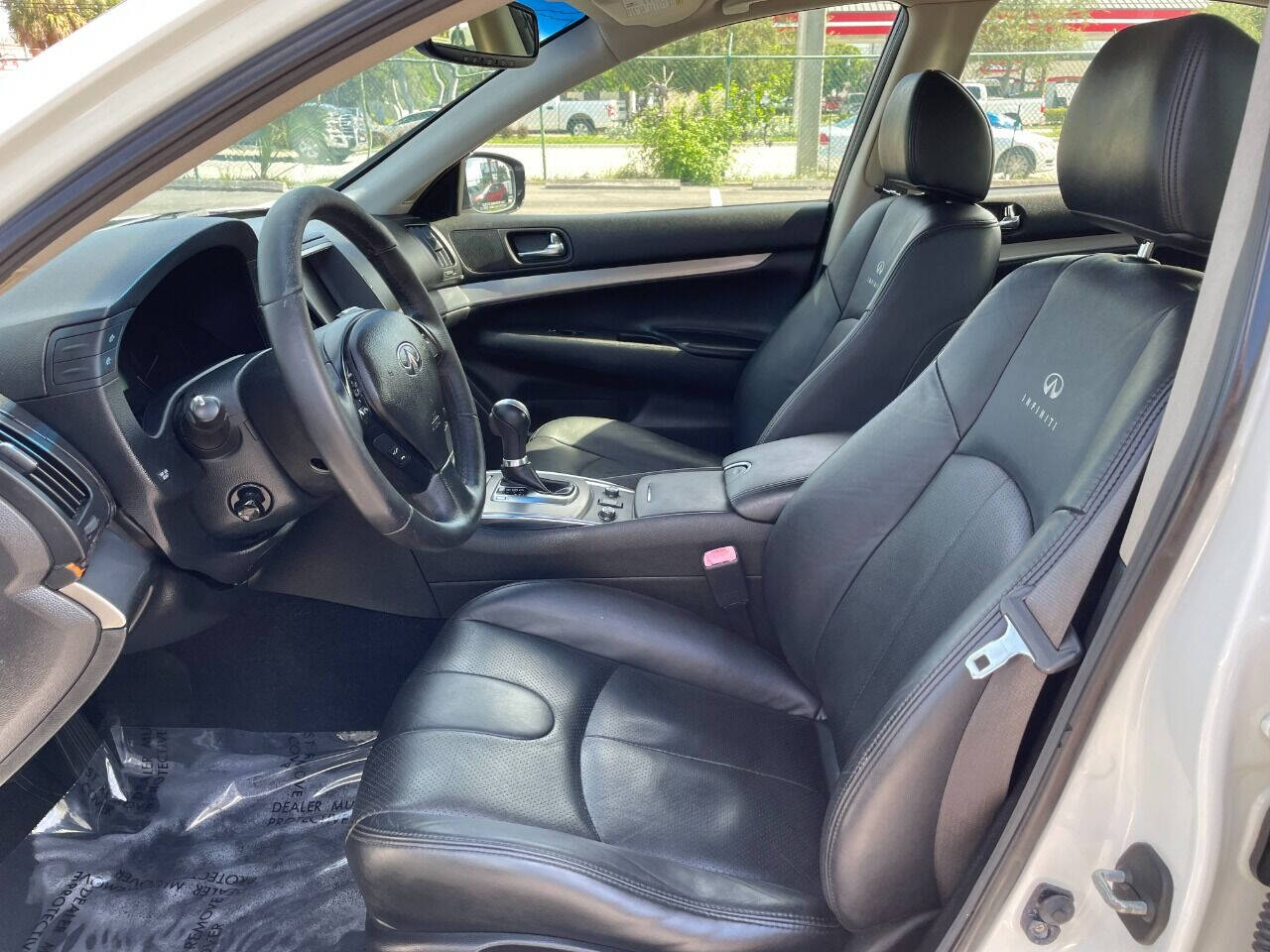 2013 INFINITI G37 Sedan