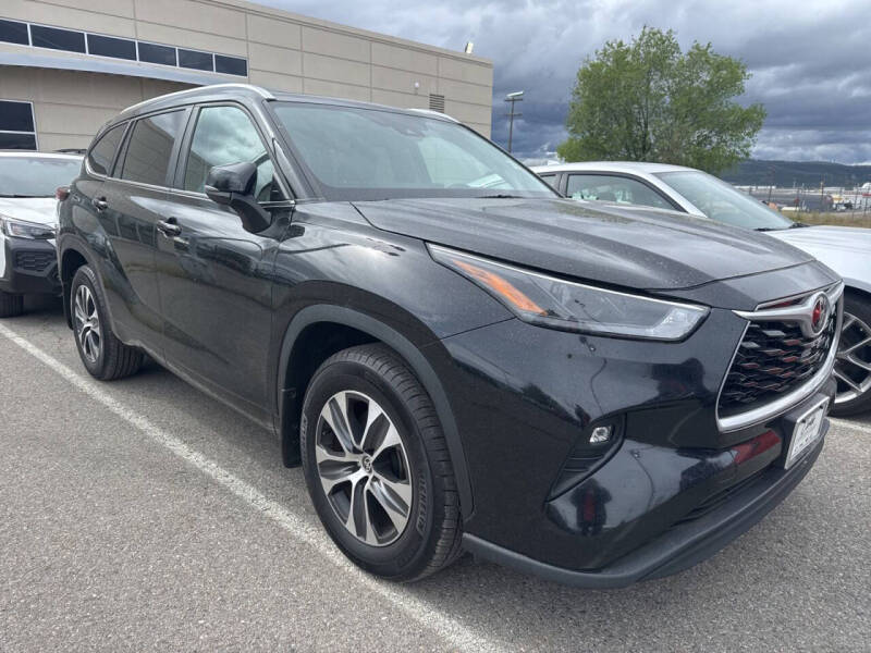2024 Toyota Highlander XLE