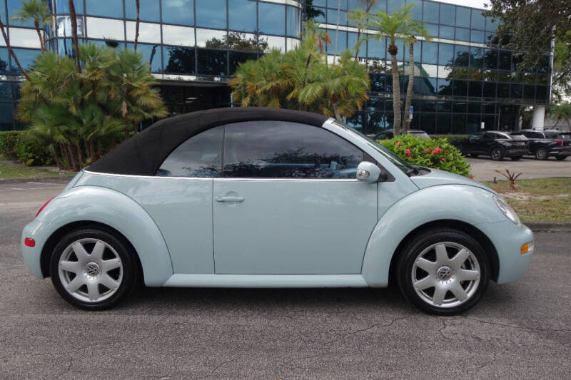 2003 Volkswagen New Beetle Convertible GLS