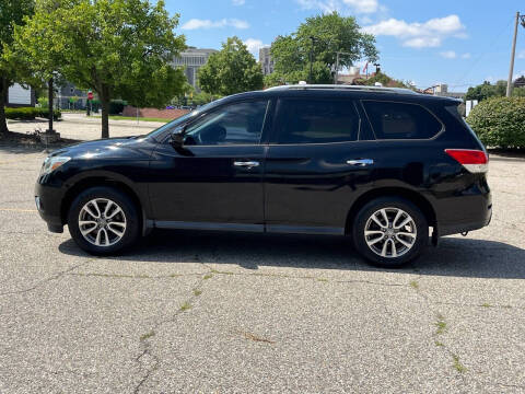 2013 Nissan Pathfinder SV