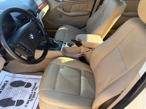 2005 BMW 3 Series 325i