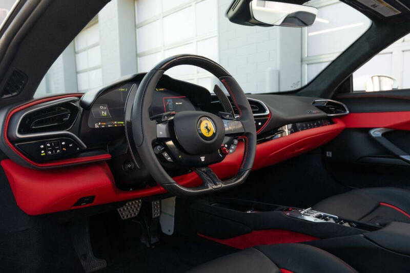 2024 Ferrari 296 GTS