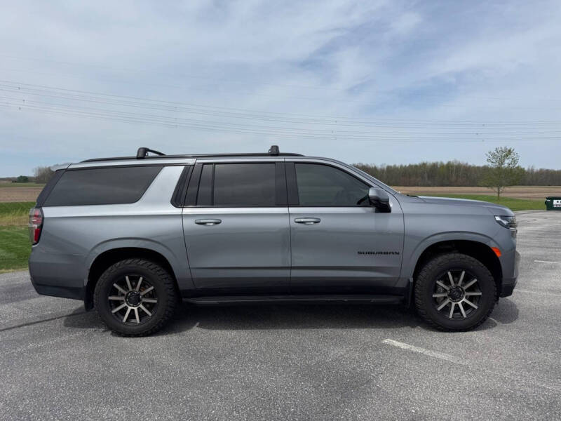2021 Chevrolet Suburban RST