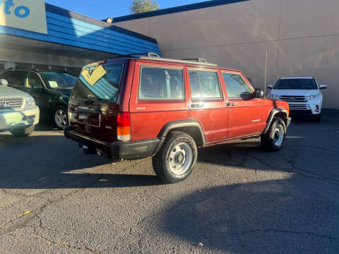 2000 Jeep Cherokee SE