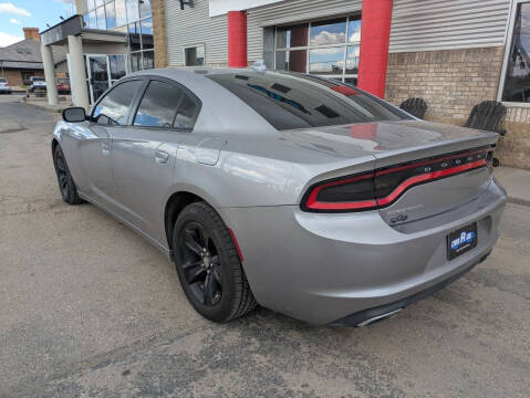 2016 Dodge Charger SXT