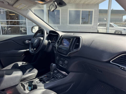 2019 Jeep Cherokee Altitude