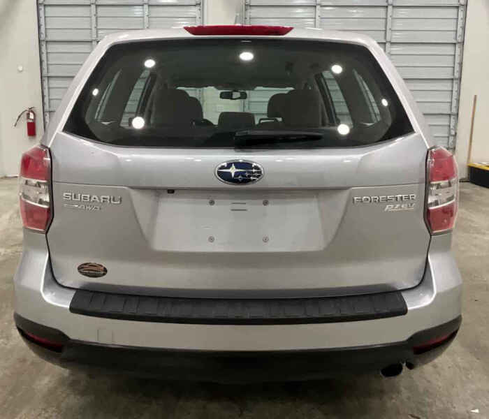 2016 Subaru Forester 2.5i