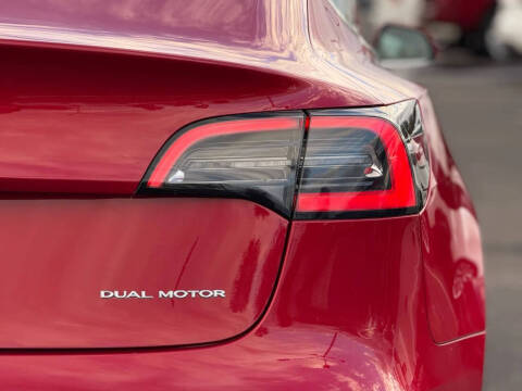 2020 Tesla Model 3 Long Range