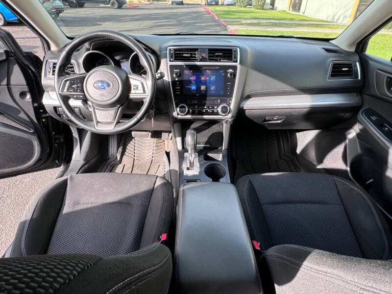 2018 Subaru Outback 2.5i Premium
