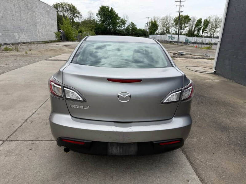2010 Mazda MAZDA3 i Touring