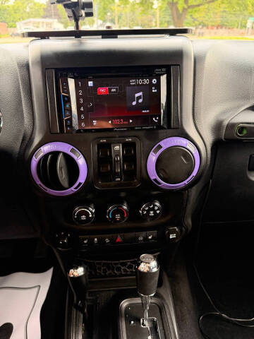 2012 Jeep Wrangler Unlimited Sahara