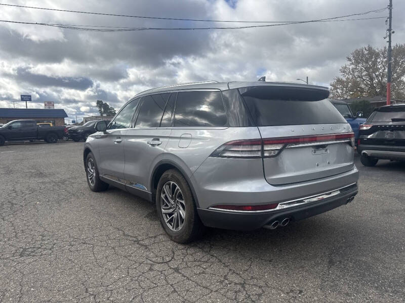 2021 Lincoln Aviator Standard