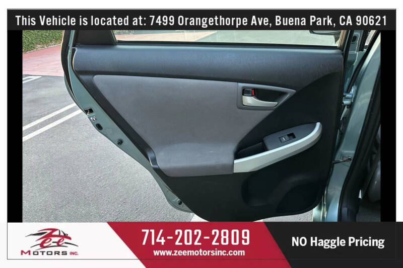 2015 Toyota Prius Plug-in Hybrid