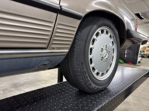 1988 Mercedes-Benz 560-Class 560 SL