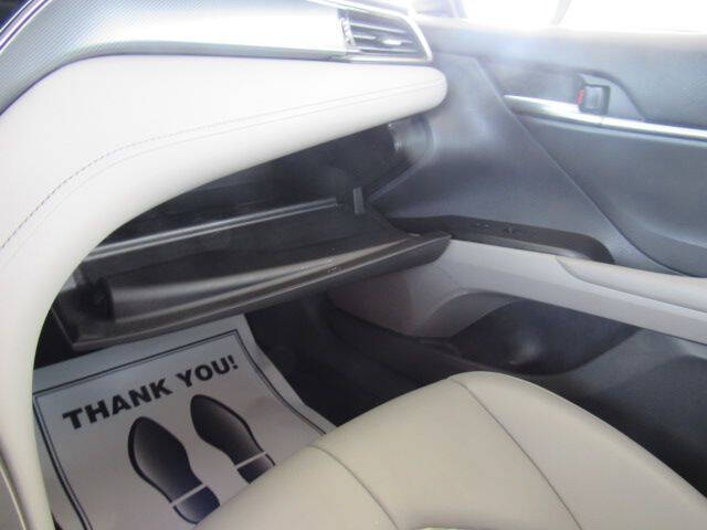 2022 Toyota Camry SE Nightshade