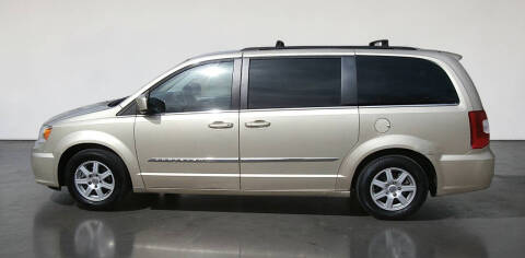 2011 Chrysler Town and Country Touring