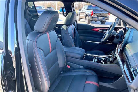 2025 Chevrolet Traverse RS