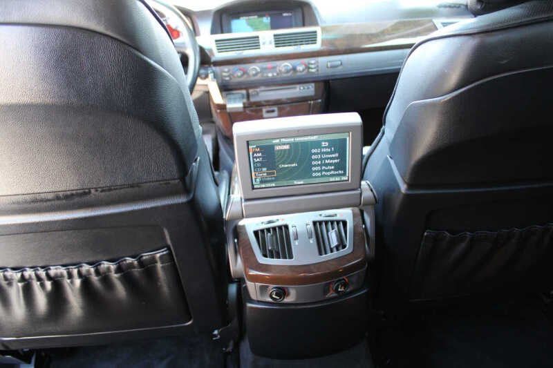 2005 BMW 7 Series 745Li