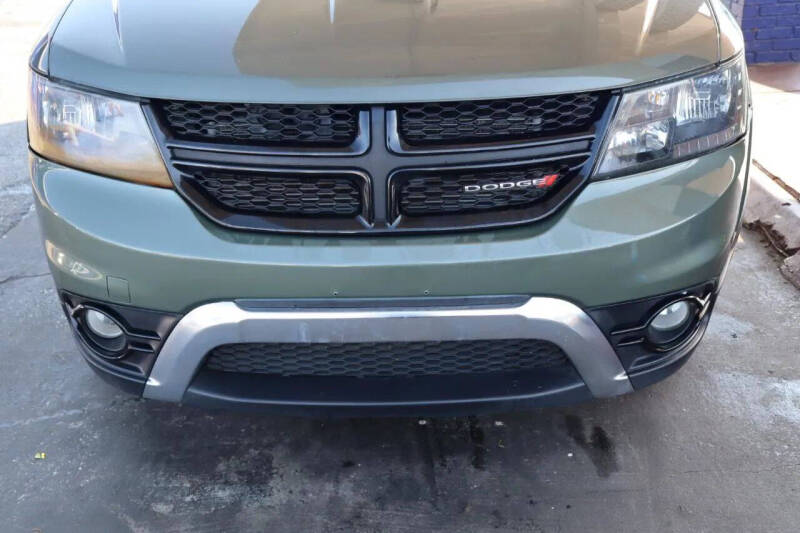 2018 Dodge Journey Crossroad