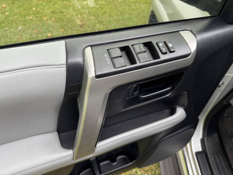 2013 Toyota 4Runner SR5