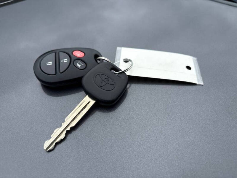 2013 Toyota Sequoia Limited