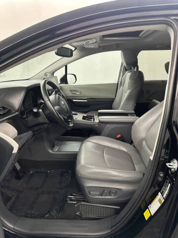 2025 Toyota Sienna