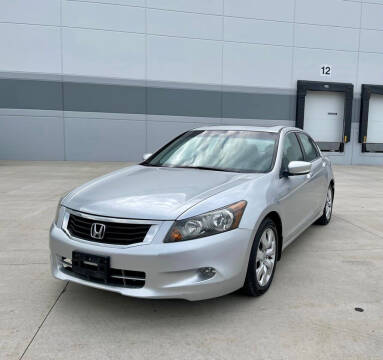 2008 Honda Accord for sale at Clutch Motors in Lake Bluff IL