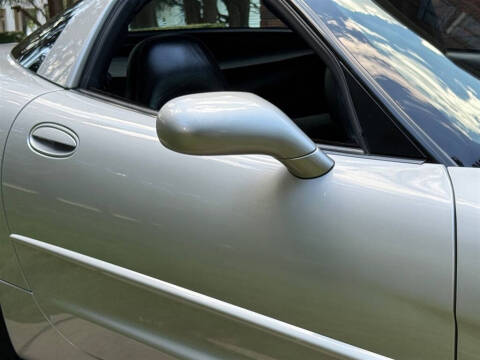 2004 Chevrolet Corvette