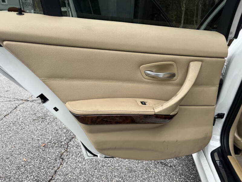 2011 BMW 3 Series 328i