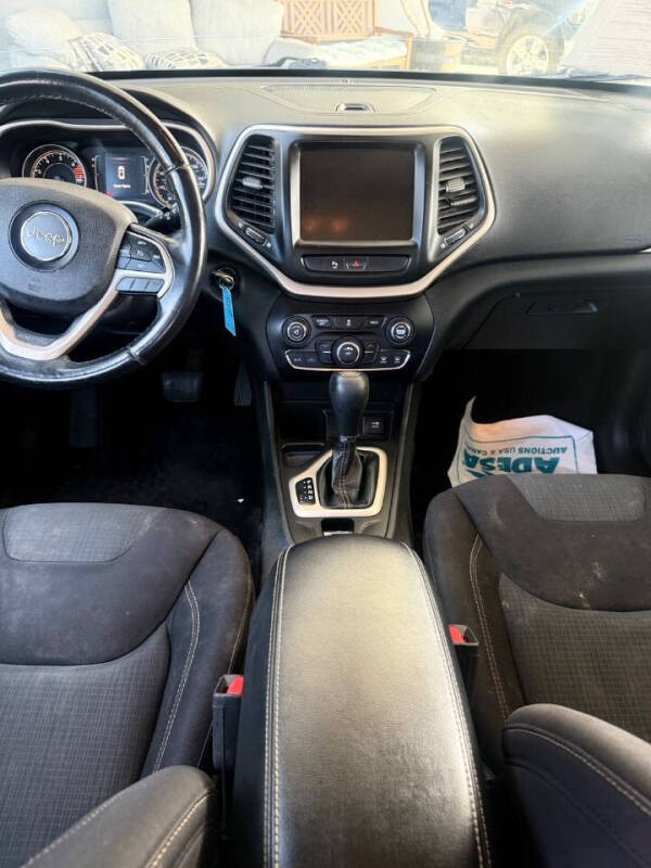 2016 Jeep Cherokee Latitude