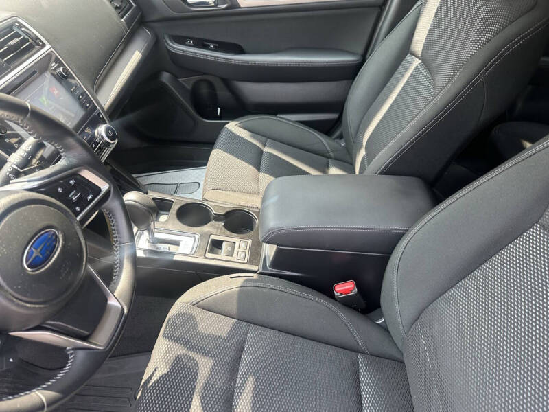 2018 Subaru Outback 2.5i Premium