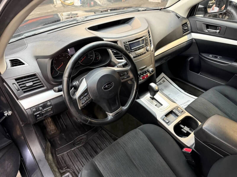 2013 Subaru Outback 2.5i Premium