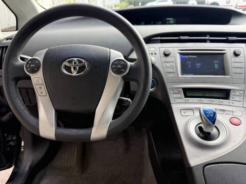 2014 Toyota Prius Two