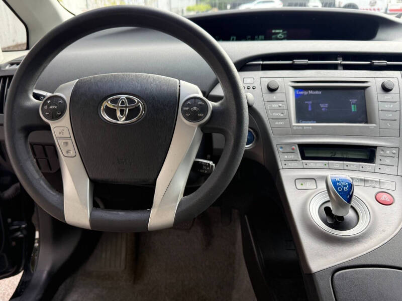 2014 Toyota Prius Two