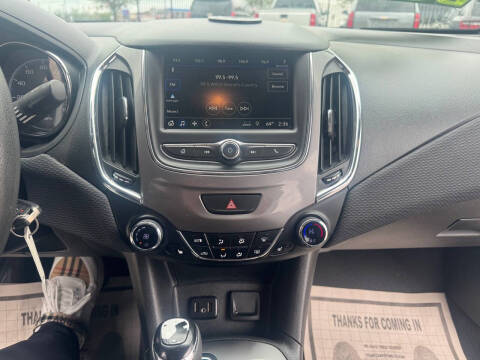 2019 Chevrolet Cruze LT