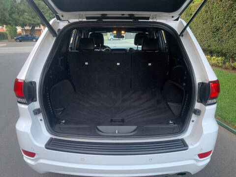 2021 Jeep Grand Cherokee Laredo X