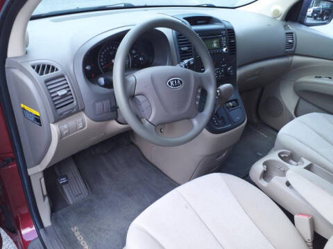 2009 Kia Sedona LX
