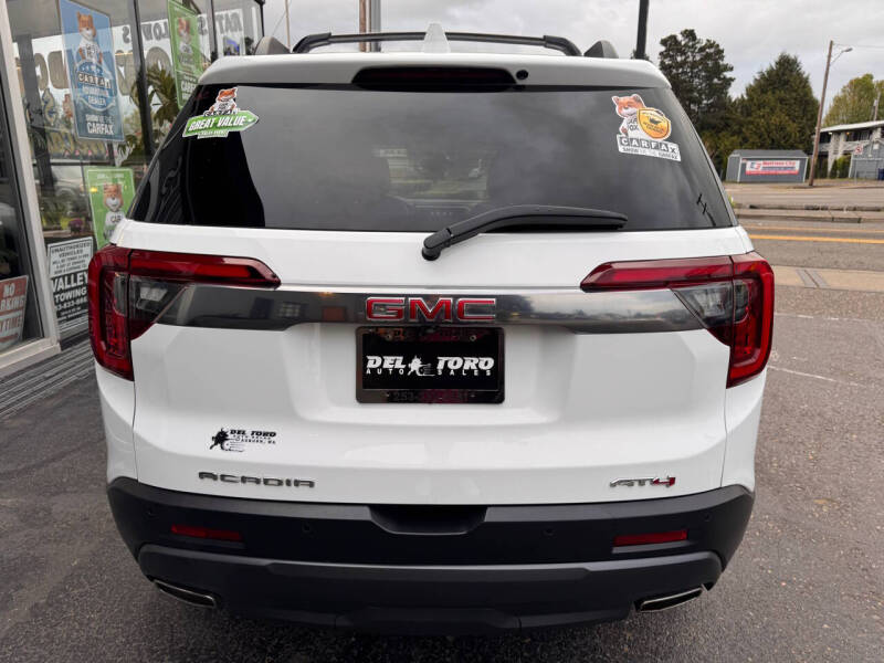 2020 GMC Acadia AT4