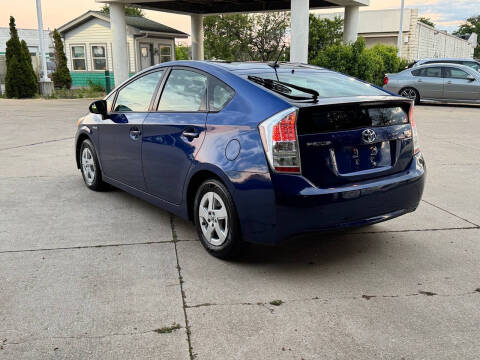 2010 Toyota Prius III