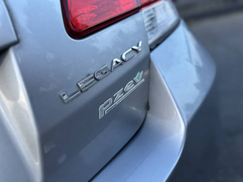 2011 Subaru Legacy 2.5i