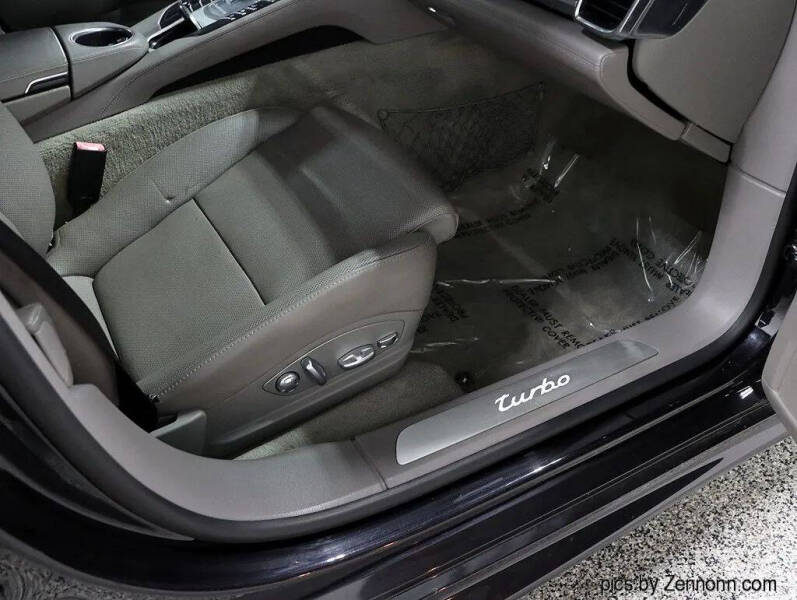 2012 Porsche Panamera