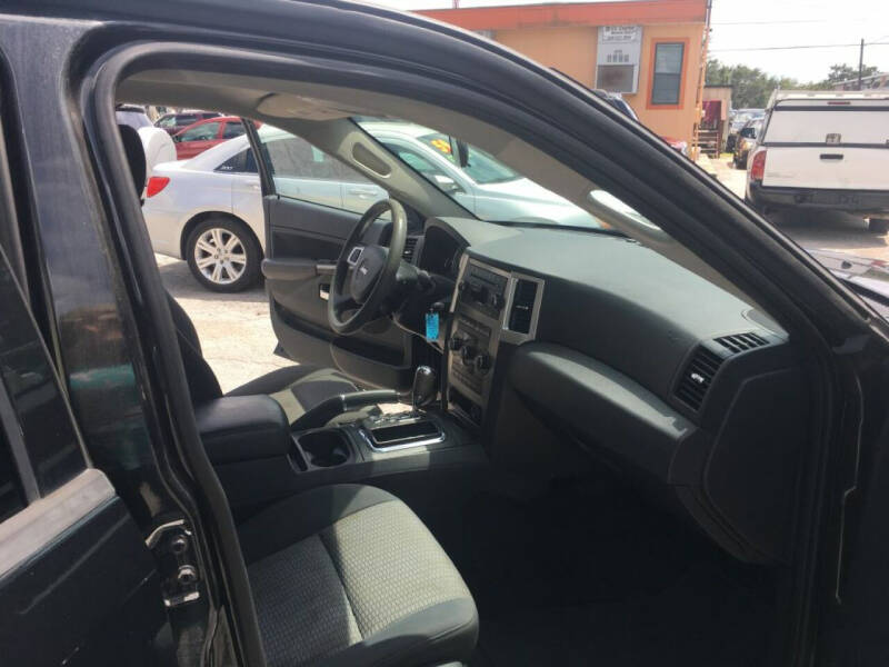 2010 Jeep Grand Cherokee Laredo